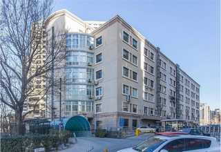 甘肃现代办公桌厂家